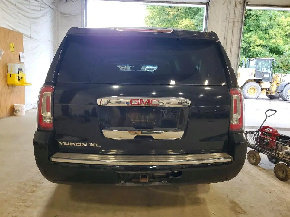 2016 GMC YUKON XL DENALI  