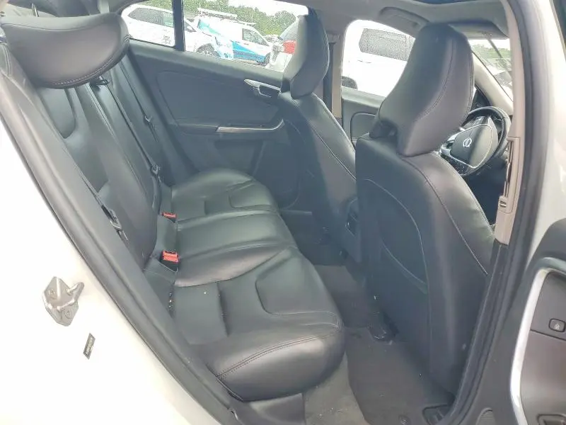 2016 VOLVO S60 PREMIER  