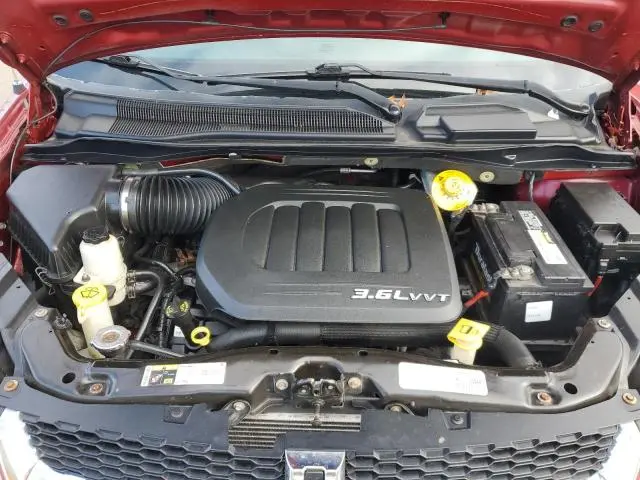 2014 DODGE GRAND CARAVAN SE  