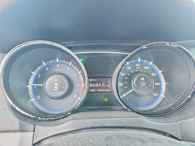 2013 HYUNDAI SONATA GLS  