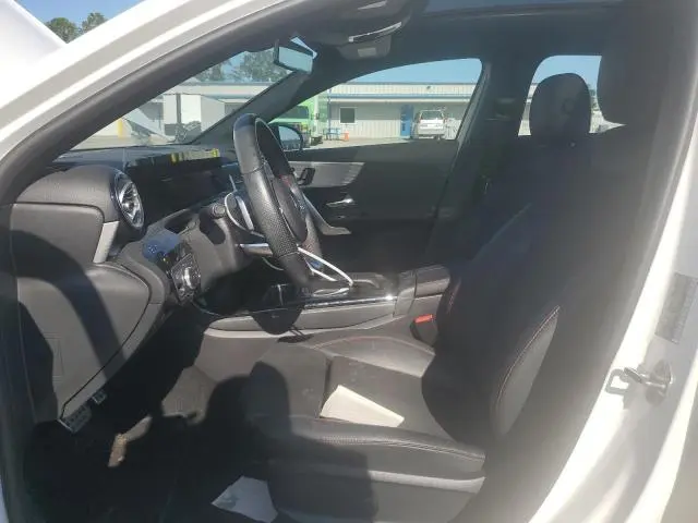 2021 MERCEDES-BENZ A 220  