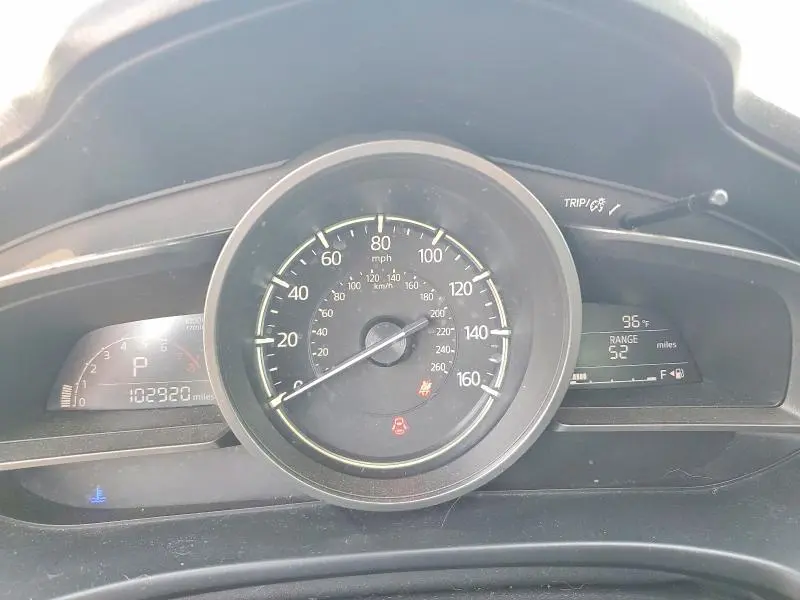 2018 MAZDA 3 TOURING  