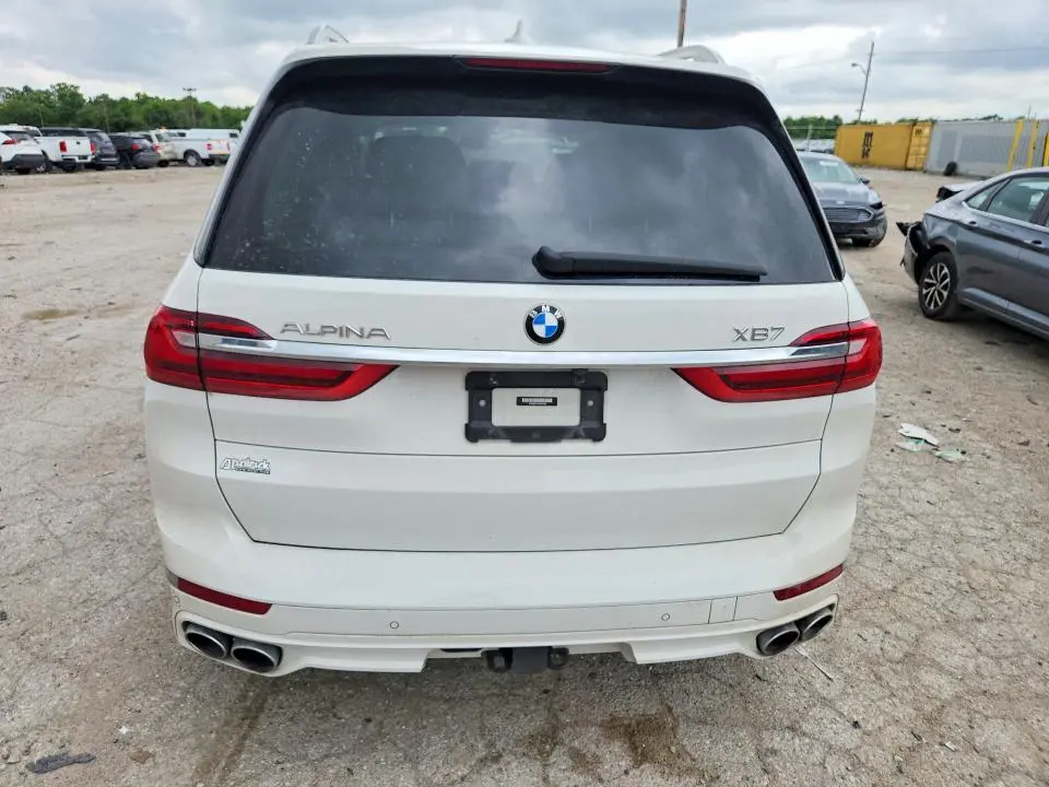 2022 BMW X7 ALPINA XB7  