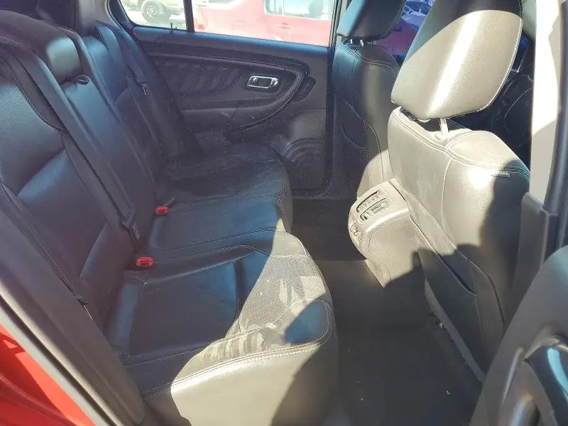 2010 FORD TAURUS LIMITED  