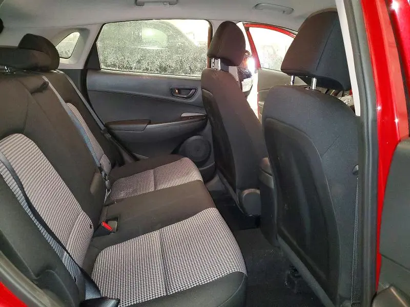 2022 HYUNDAI KONA SE  