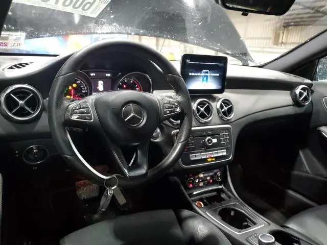 2018 MERCEDES-BENZ GLA 250  