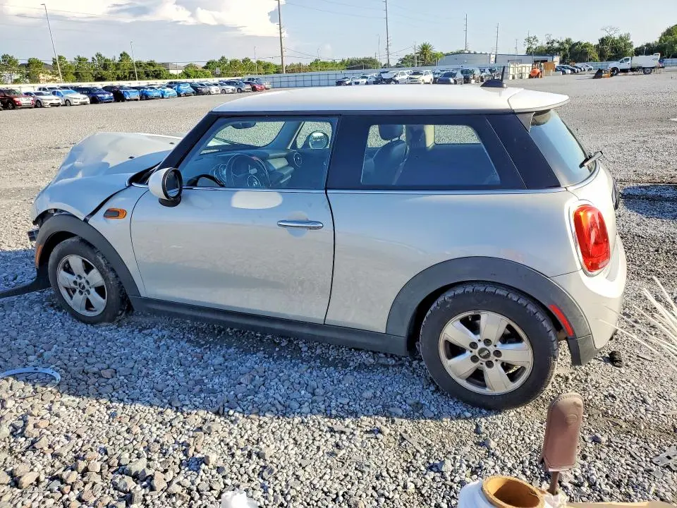 2016 MINI COOPER   