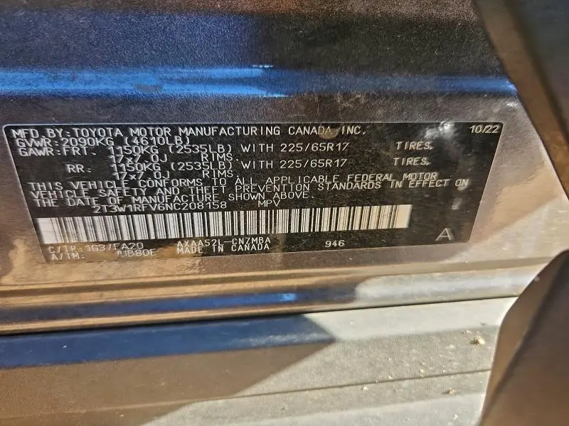 2022 TOYOTA RAV4 XLE  