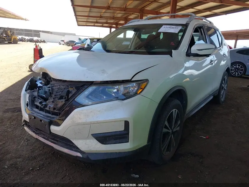 2019 NISSAN ROGUE SV