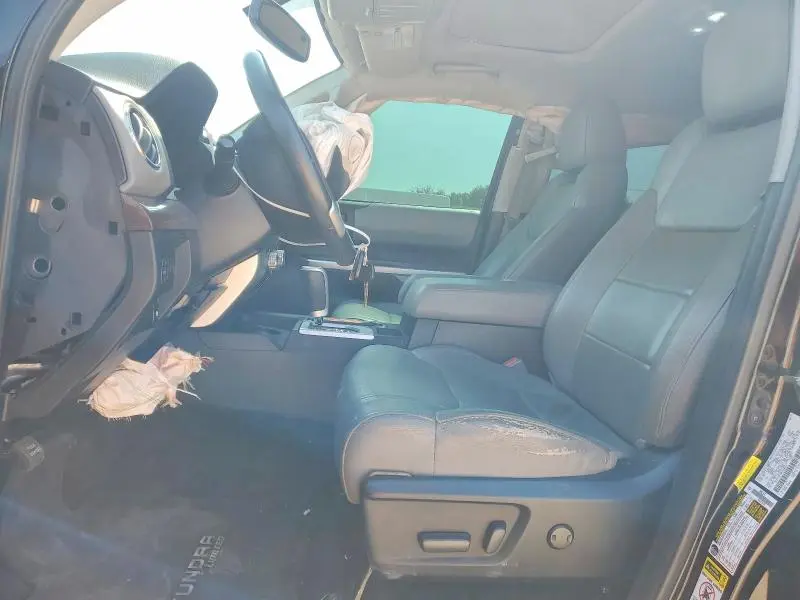 2014 TOYOTA TUNDRA CREWMAX LIMITED  
