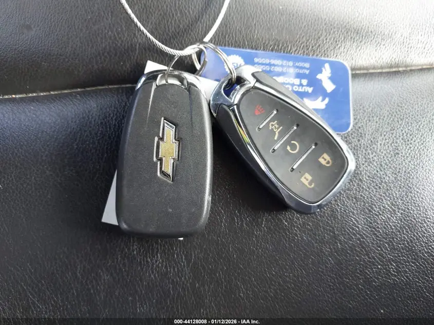 2020 CHEVROLET TRAVERSE FWD LT LEATHER