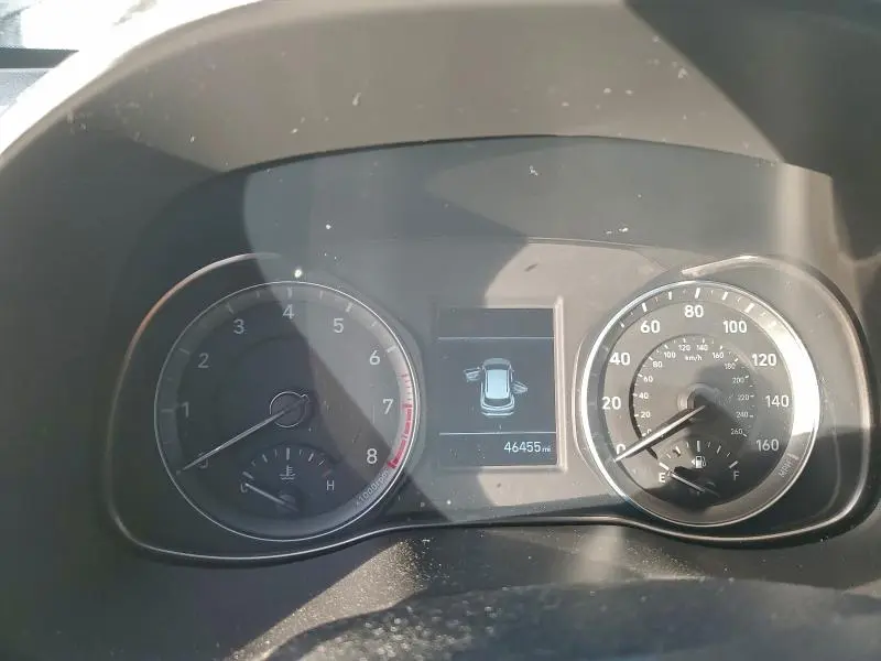 2019 HYUNDAI KONA SE  