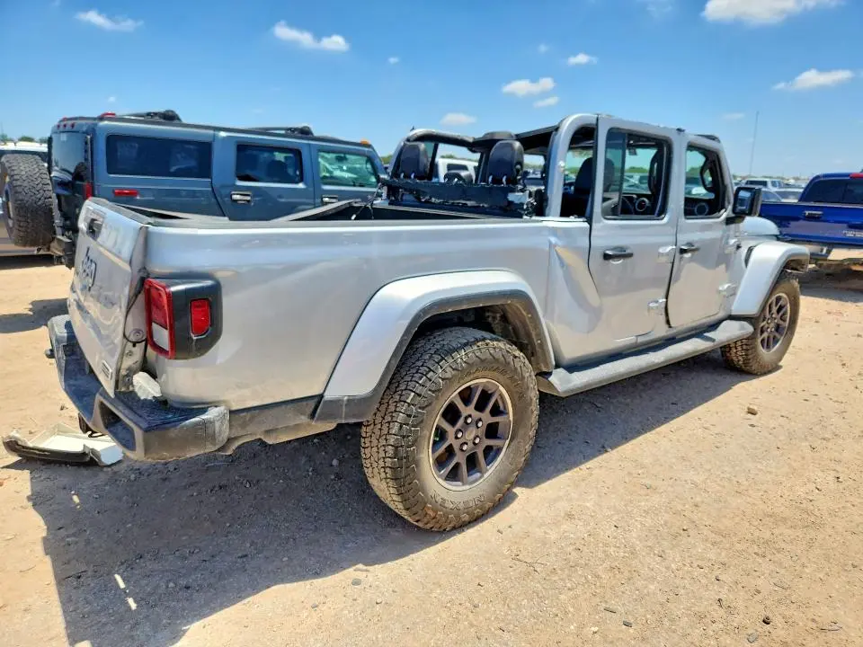 2022 JEEP GLADIATOR OVERLAND  