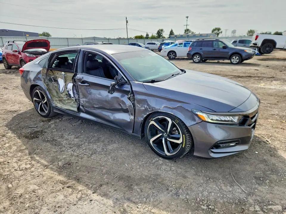 2018 HONDA ACCORD SPORT  