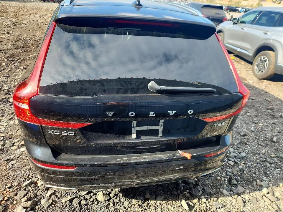 2019 VOLVO XC60 T6 R-DESIGN  