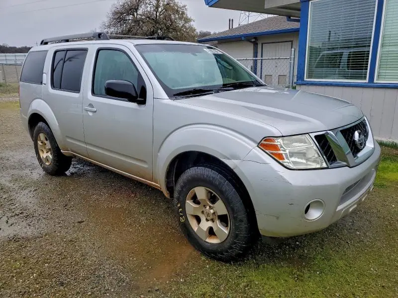 2012 NISSAN PATHFINDER S  