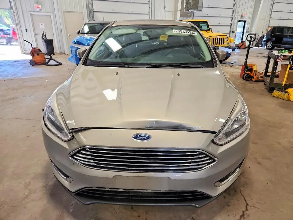 2016 FORD FOCUS TITANIUM  