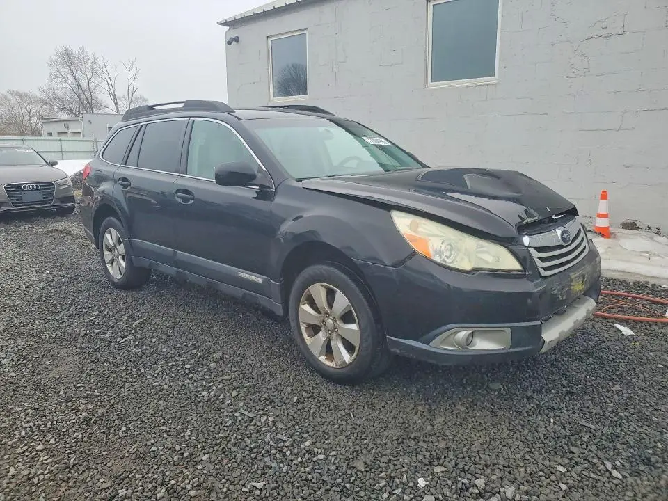 2010 SUBARU OUTBACK 3.6R LIMITED  