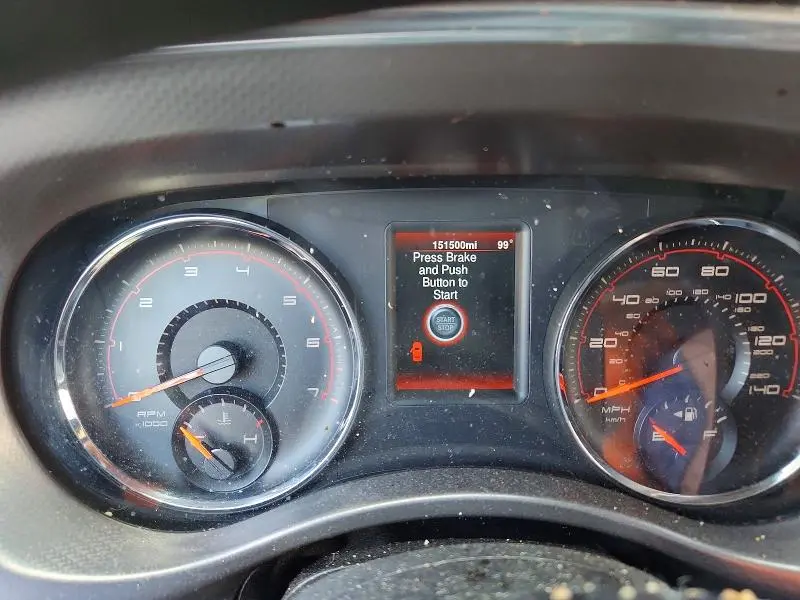 2014 DODGE CHARGER SE  