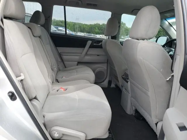 2013 TOYOTA HIGHLANDER BASE  
