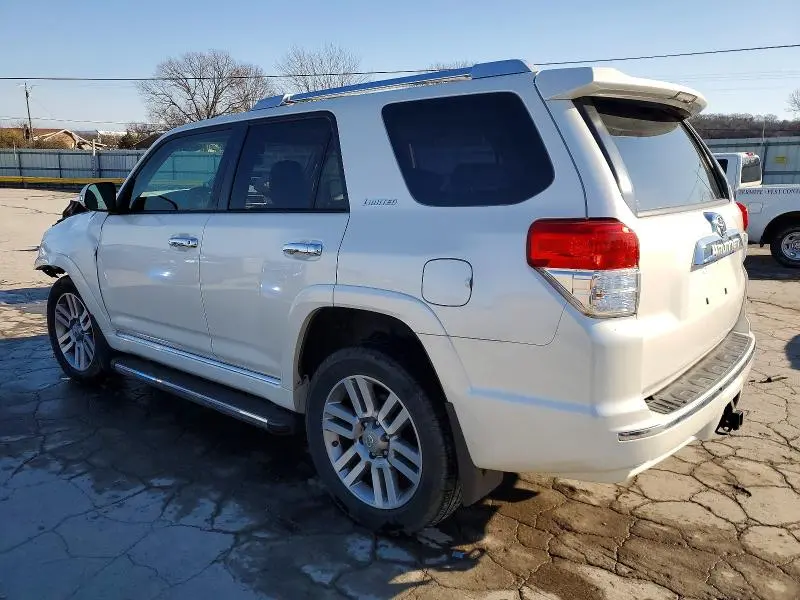 2013 TOYOTA 4RUNNER SR5  