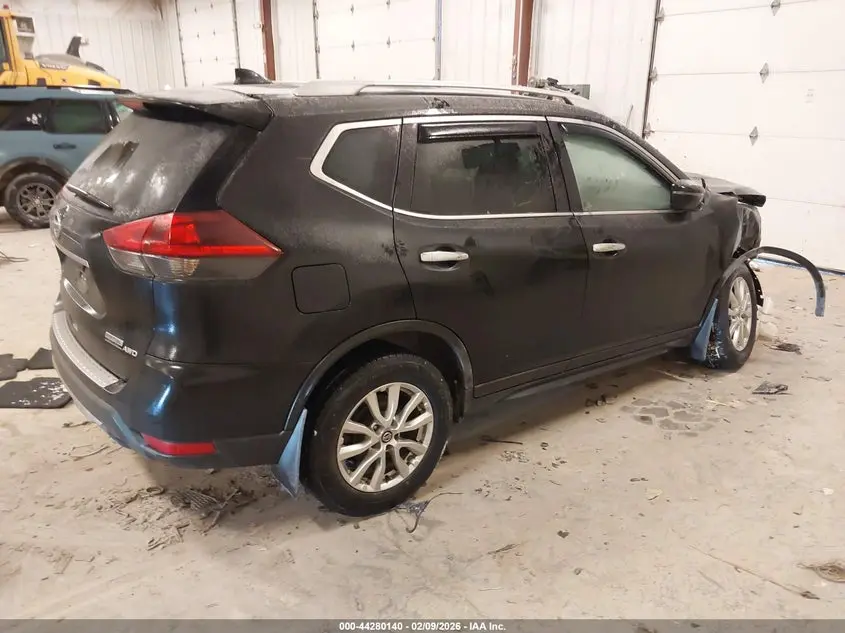 2019 NISSAN ROGUE S