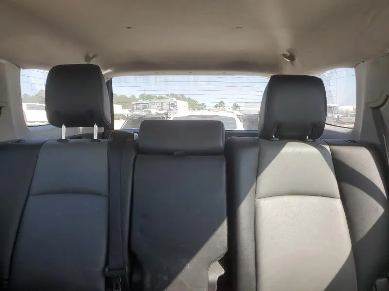 2016 TOYOTA 4RUNNER SR5  