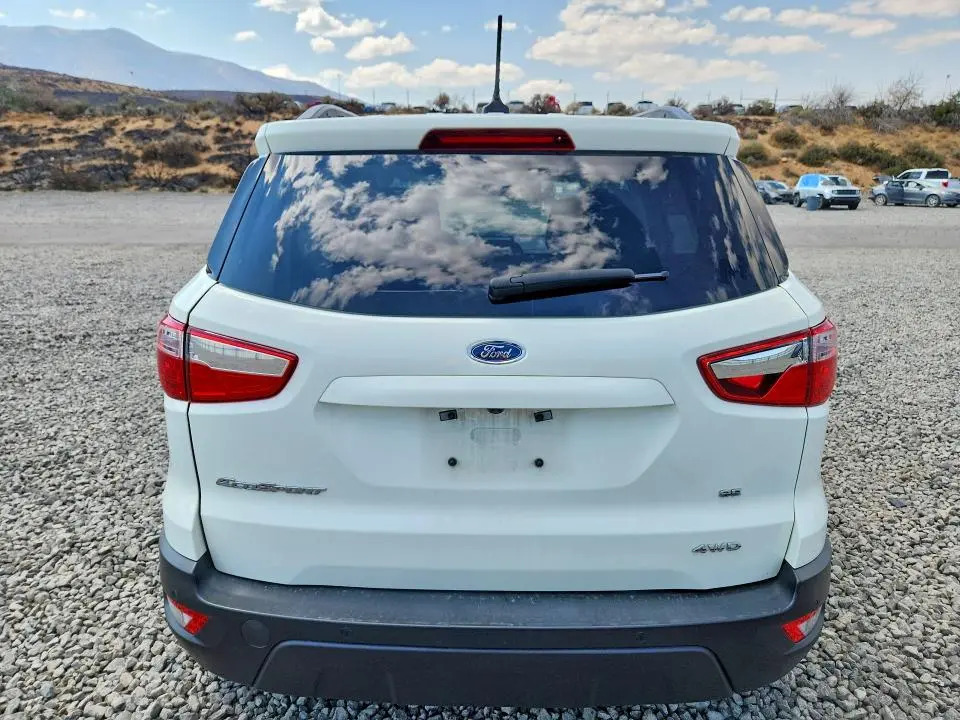 2022 FORD ECOSPORT SE  