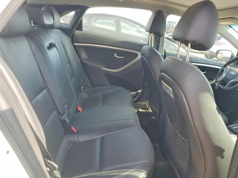 2014 HYUNDAI ELANTRA GT BASE  