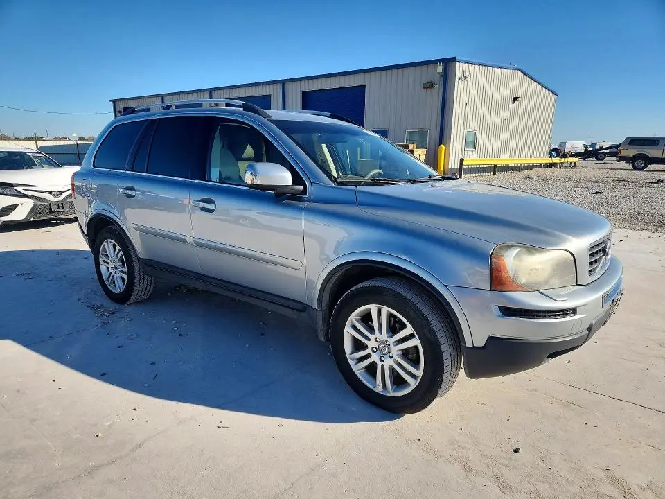 2011 VOLVO XC90 3.2  