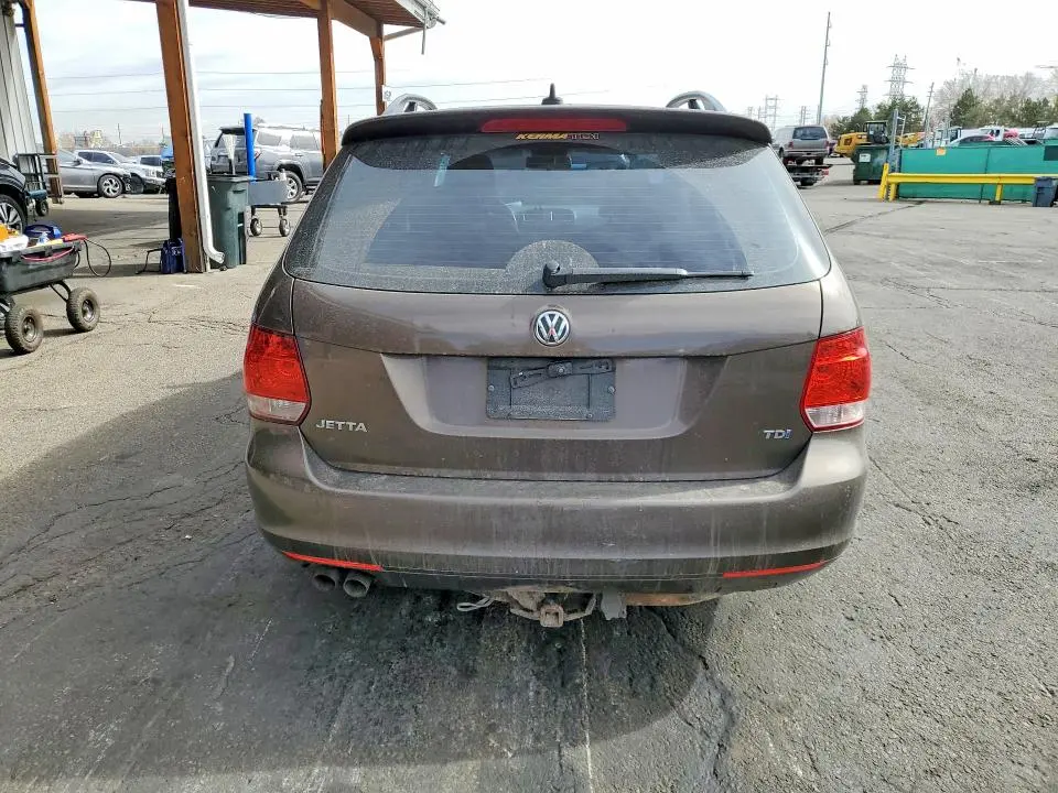2011 VOLKSWAGEN JETTA TDI  
