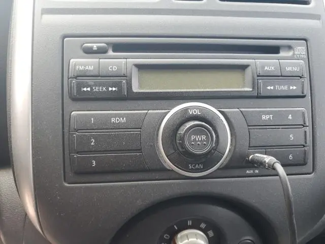 2014 NISSAN VERSA S  