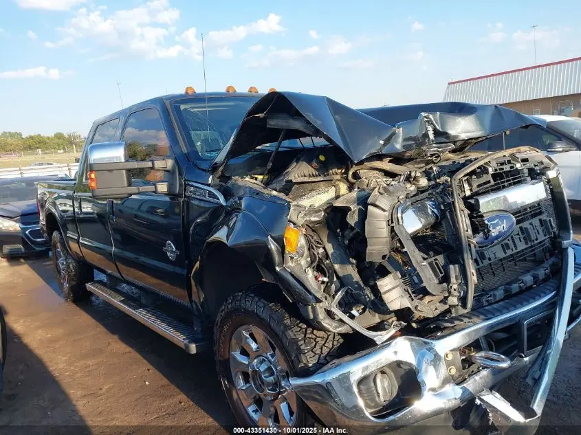 2015 FORD F-250 LARIAT