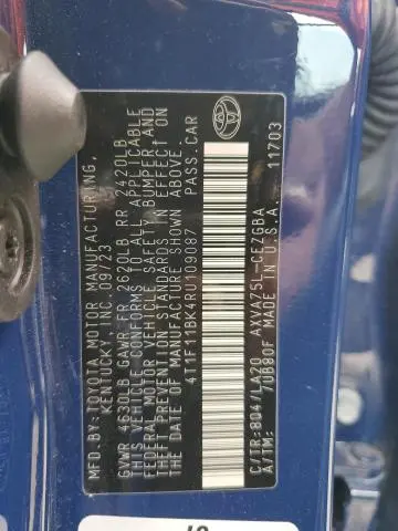 2024 TOYOTA CAMRY XLE  
