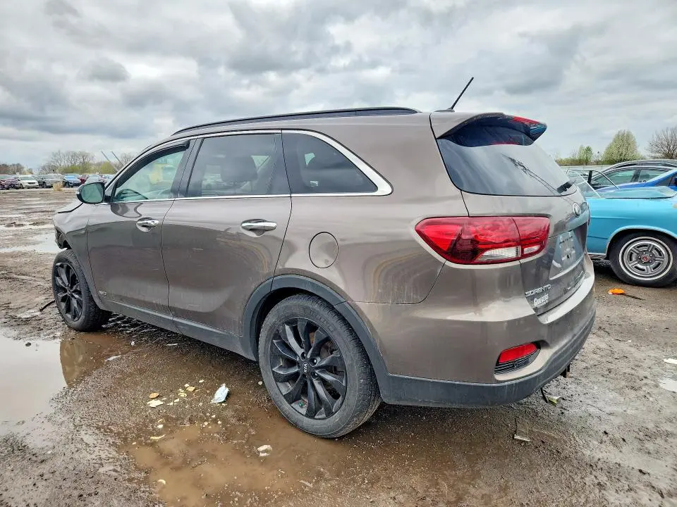 2020 KIA SORENTO S  