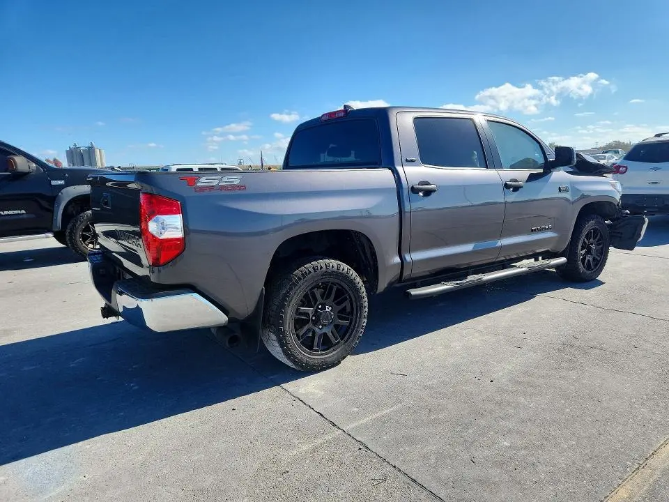 2021 TOYOTA TUNDRA SR5  