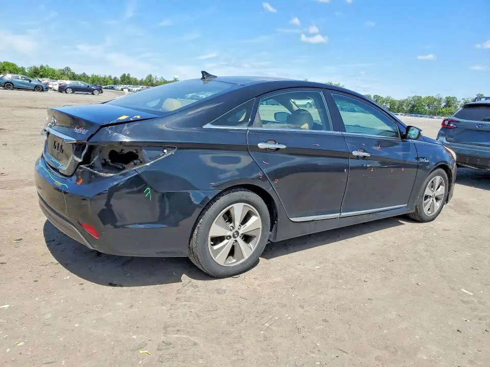 2011 HYUNDAI SONATA HYBRID  