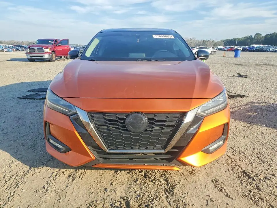2022 NISSAN SENTRA SR  