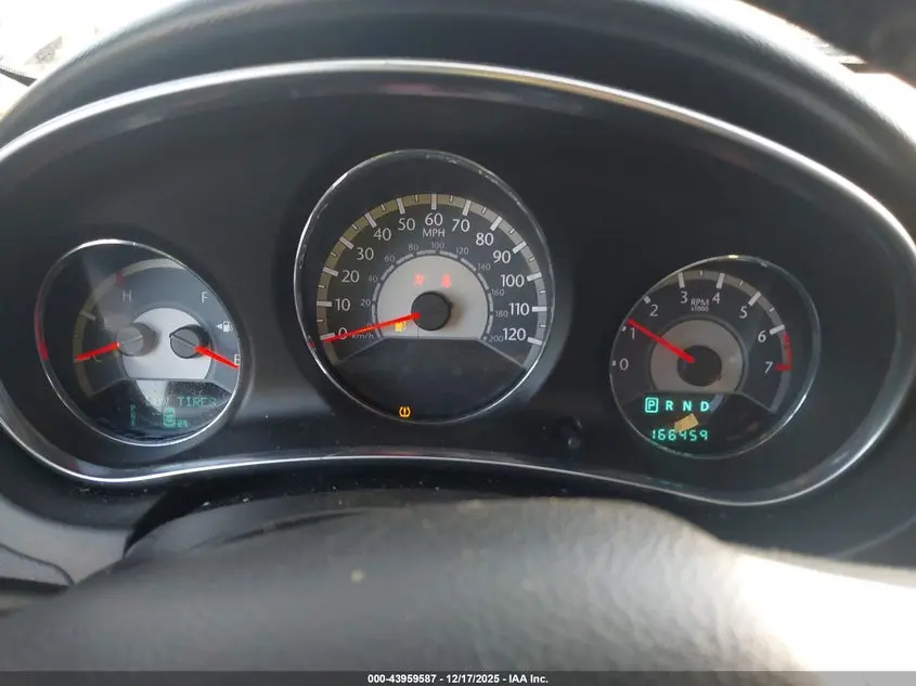 2012 CHRYSLER 200 TOURING