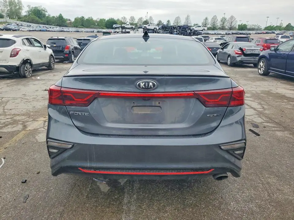 2020 KIA FORTE GT LINE  