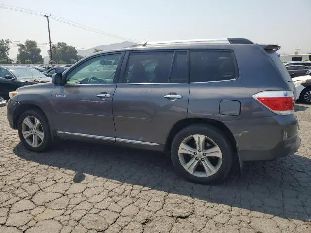 2013 TOYOTA HIGHLANDER LIMITED  