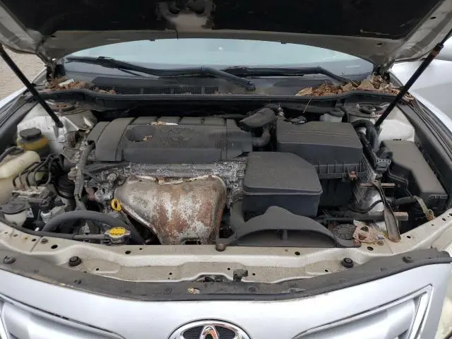 2011 TOYOTA CAMRY BASE  