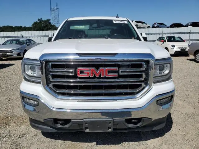 2017 GMC SIERRA K1500 SLE  
