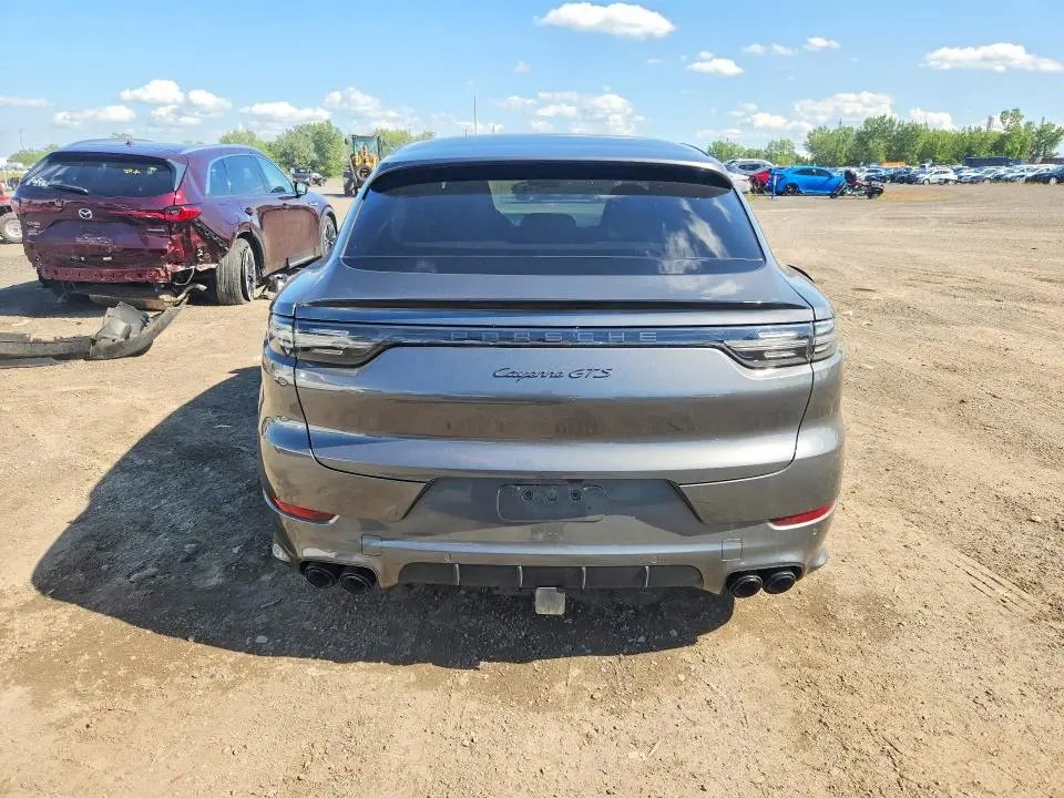 2021 PORSCHE CAYENNE GTS  