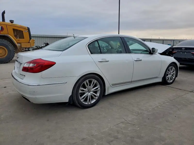 2012 HYUNDAI GENESIS 5.0L  
