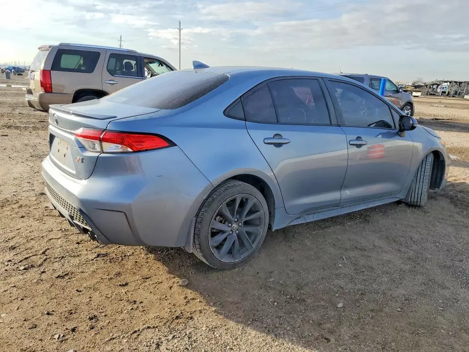 2021 TOYOTA COROLLA SE  