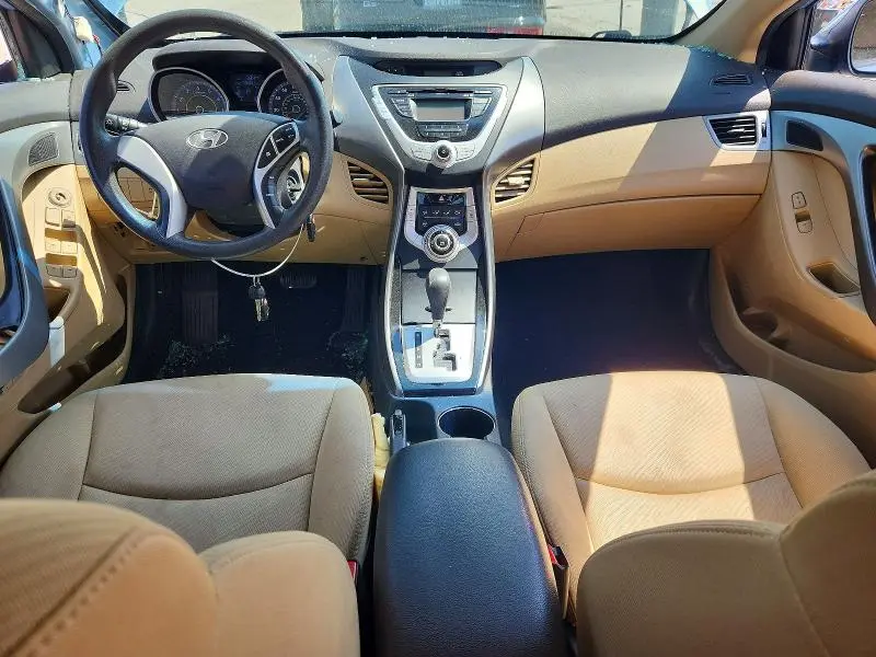 2012 HYUNDAI ELANTRA GLS  