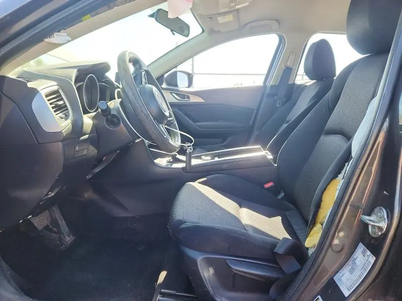 2017 MAZDA 3 SPORT  