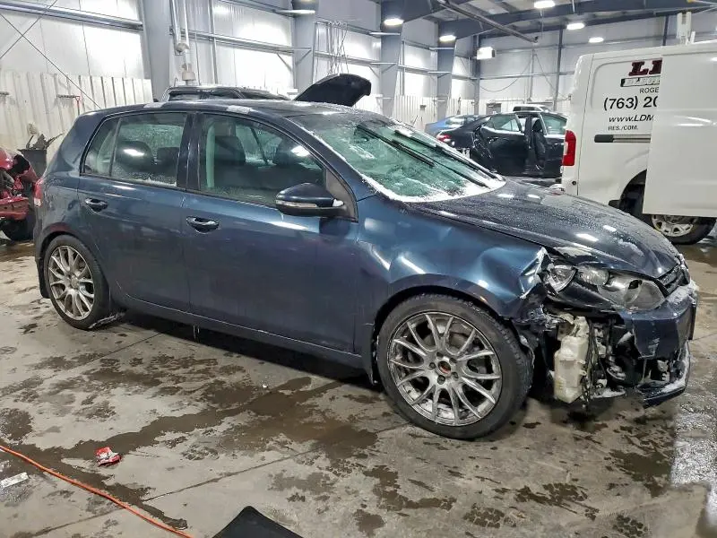 2011 VOLKSWAGEN GOLF   