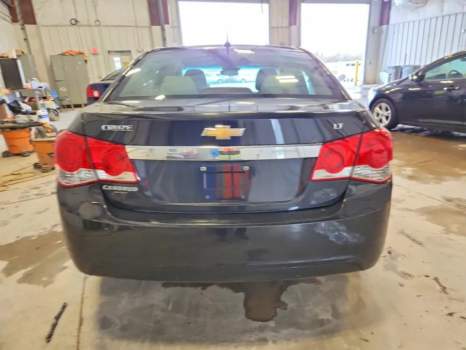 2011 CHEVROLET CRUZE LT  